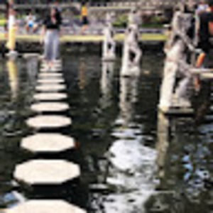 Meet your Posher, Christi